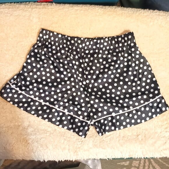 NWT ~ Victoria's Secret Black Satin Sleep Shorts w/ White Polka Dots (Size:  XS) - Picture 2 of 6